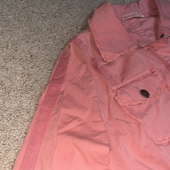 XCVI Wearables Raw Edge Poplin Lightweight Safari Jacket Bellini Pink Small - Picture 6 of 10